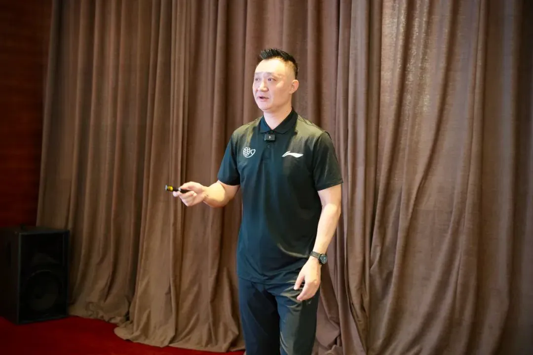如何通过篮球训练和心理辅导提升自信_0
